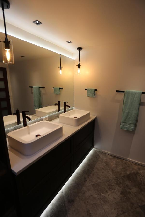 לינה וארוחת בוקר ילונייף 好丘。Hacho House מראה חיצוני תמונה